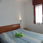 Appartement Cozy Flat With Garden-beahost