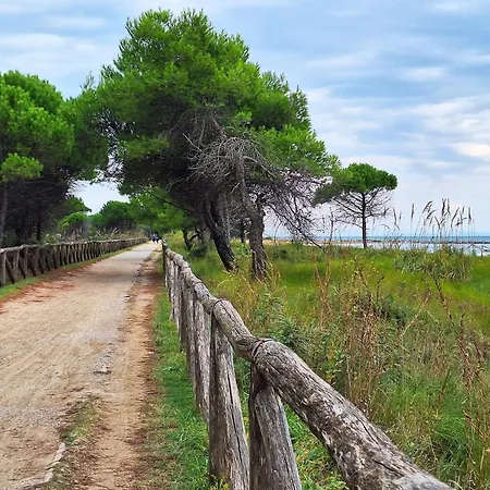 Cozy Flat With Garden - Beahost Apartment Bibione